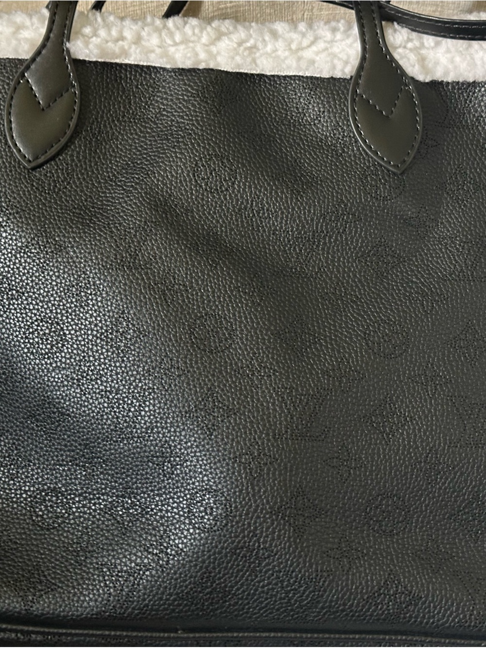 Black Tote Bag with UGG White Sherpa Trim - Women